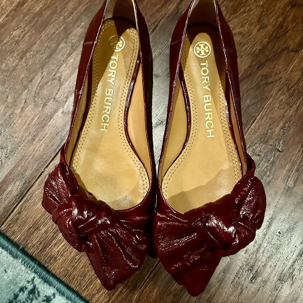 Tory Burch Burgundy Bow Flats